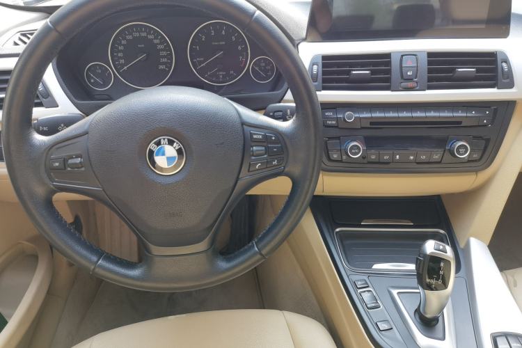 Used BMW 3 Series 2014 320Li Fashion Model
