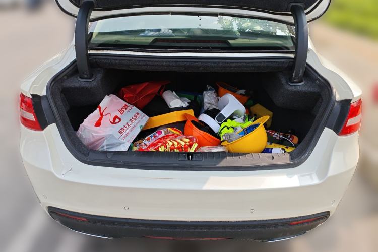 Used Geely Auto Emgrand GT 2015 2.4L Comfort Model Trunk