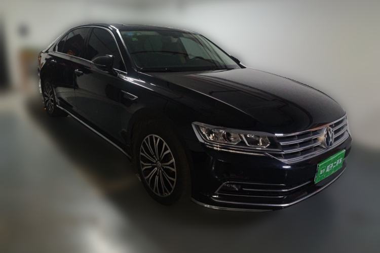 Used Volkswagen Phideon 2018 Revised Version 380TSI Two-Wheel Drive Business Edition Front Right 45 Deg