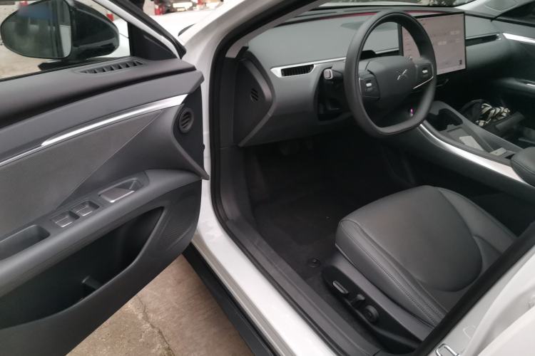 Used XPeng MONA M03 2025 600 with Ultra-Long Range Max Driver Seat