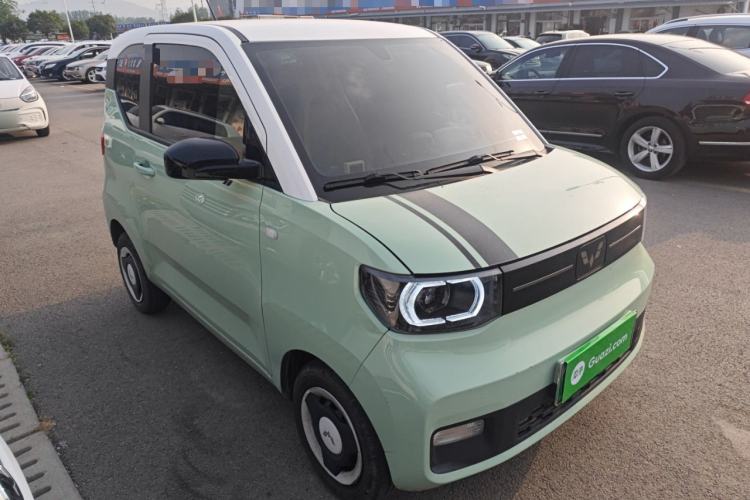 Used Wuling Hongguang MINIEV 2021 Macaron Sandwich Model 170 km Lithium Iron Phosphate

