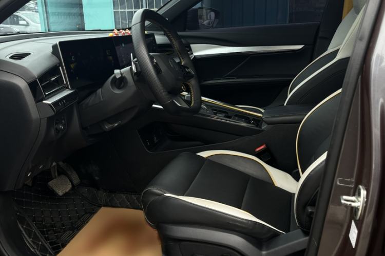 Used MG 5 Scorpio 2022 1.5T Trophy Sport Luxurious Edition