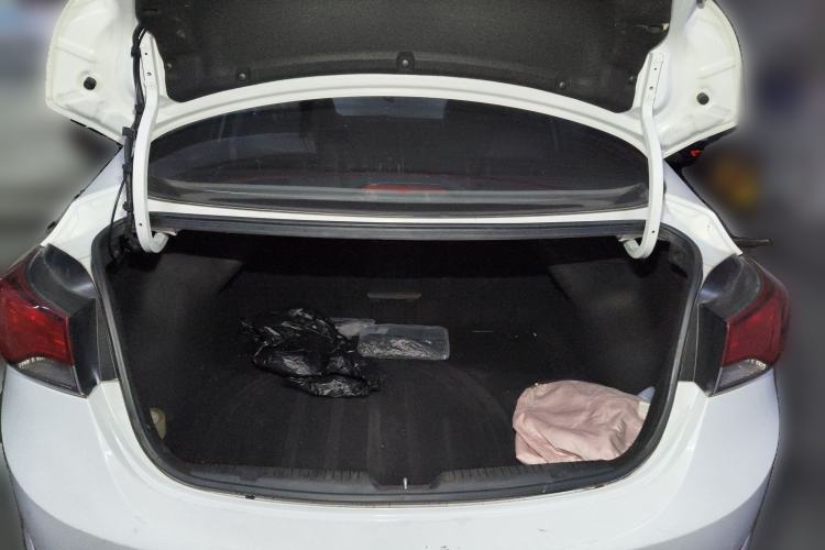 Used Hyundai Elantra (5th Generation / Langdong) 2016 1.6L Automatic Prestige Model
