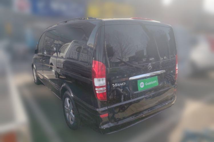 Used Mercedes-Benz Viano 2011 2.5L Navigator Edition
