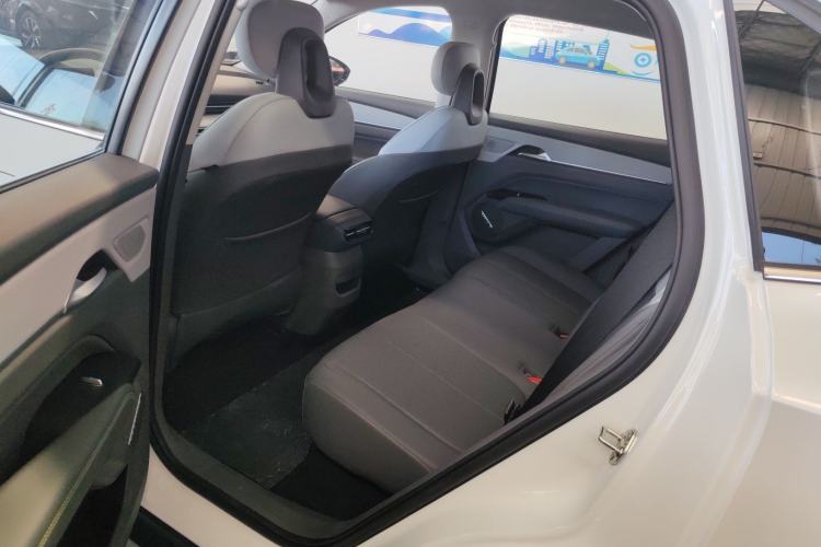 Used Bestune Yueyi 03 2025 445km Joyful Edition
