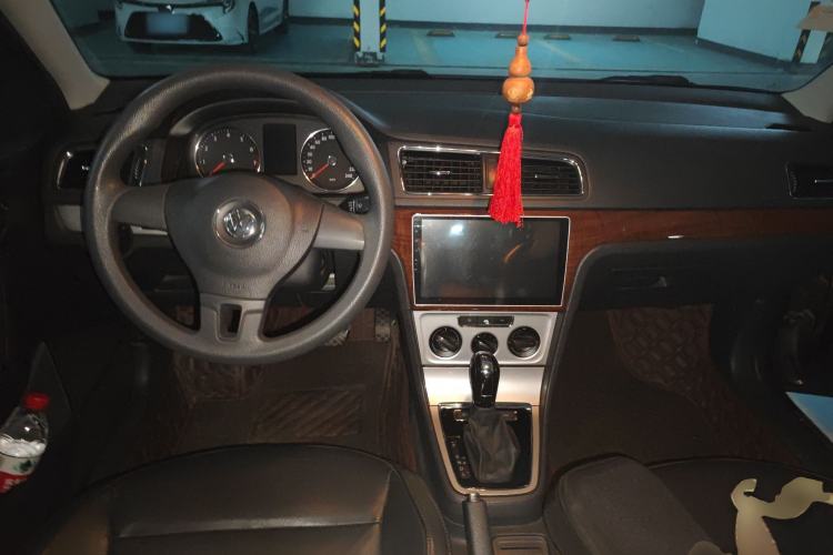 Used Volkswagen Gran Lavida 2013 1.6L Automatic Comfort Model