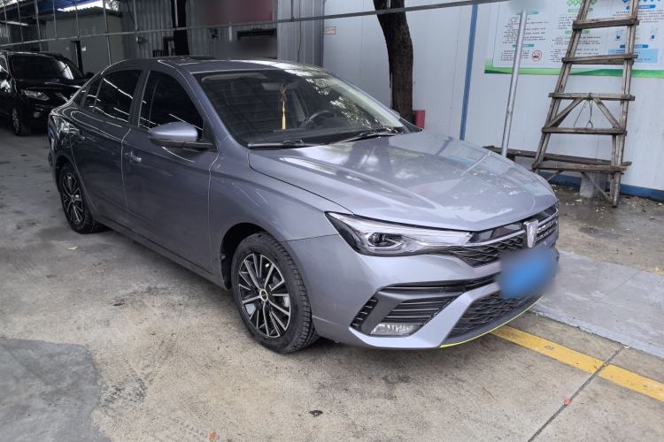 Used Roewe i5 2021 1.5L CVT Platinum Edition
