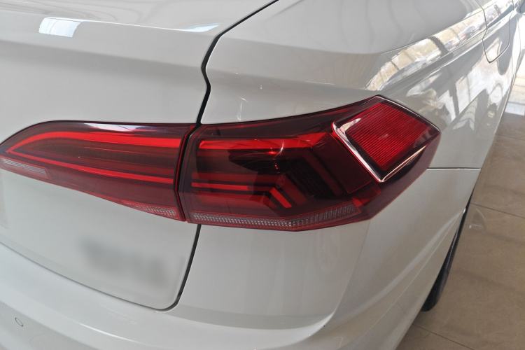 Used Volkswagen Bora 2021 200TSI DSG Comfort Connect Edition Right Rear Taillight