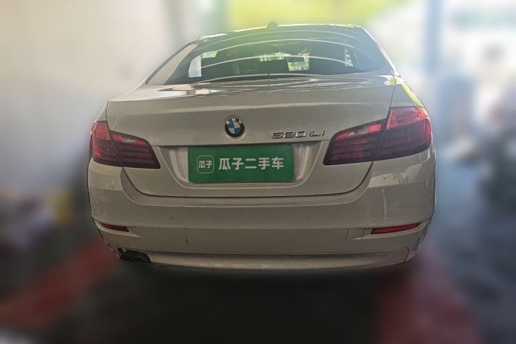 Used BMW 5 Series 2014 520Li Elegant Model
