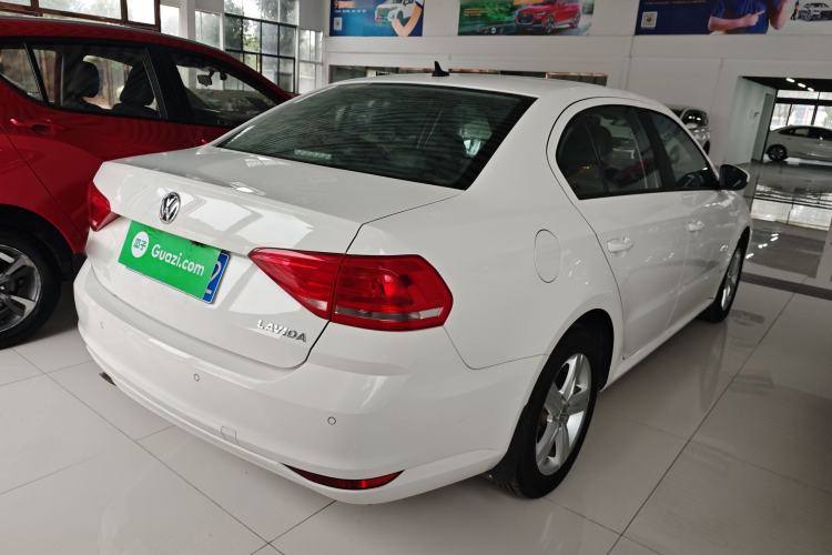 Used Volkswagen Lavida 2017 1.6L Automatic Fashion Edition
