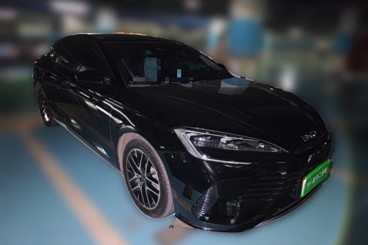 Used BYD Seal 2023 DM-i 1.5T 121km Prestige Model Front Right 45 Deg