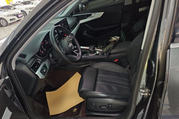 Used Audi A4L 2023 40 TFSI Fashion Dynamic Model