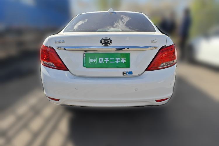Used BYD e5 2018 450 Smart Connect Enjoyment Version