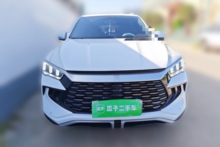 Used BYD Song Pro New Energy 2024 HONOR Edition DM-i 71KM Navigation Model
