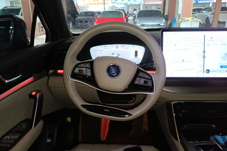 Used BYD Tang New Energy 2025 DM-i 115KM Prestige Model
