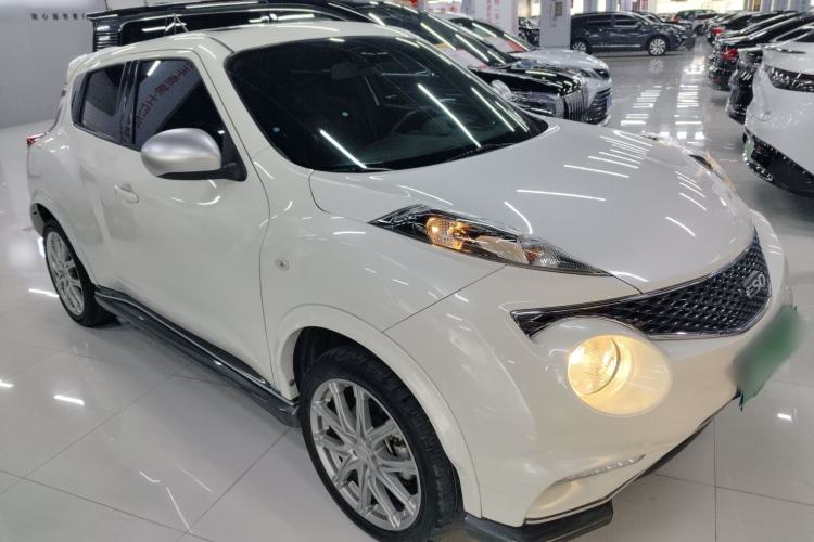 Used Infiniti ESQ 2014 1.6L Spontaneous Edition