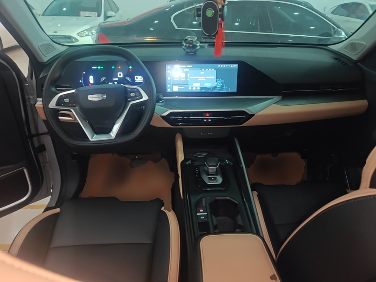 Geely Auto Haoyue PRO 2024 1.5T DCT Zongheng+ — снимка 12