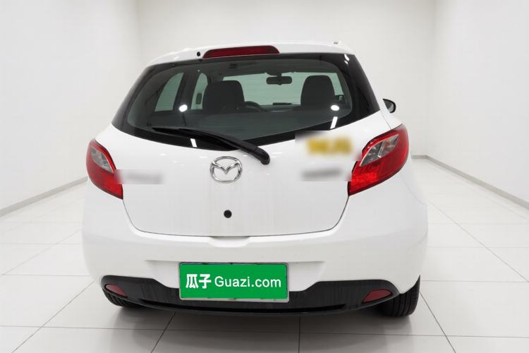 Used Mazda Mazda 2 2012 Hatchback Xuan Dong 1.3L Automatic Standard Edition