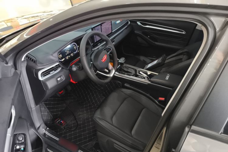 Used Geely Auto Emgrand 2025 4th Generation 1.5L CVT Longteng Edition
