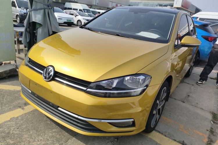 Used Volkswagen Golf 2018 230TSI Automatic Luxury Version