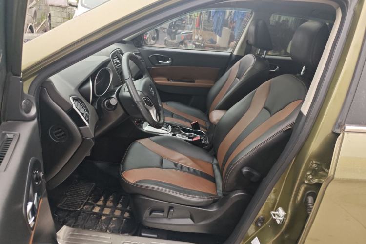 Used GAC Trumpchi GS5 Super 2015 2.0L Automatic Two-Wheel Drive Luxury Navigation Edition Left Front Seat