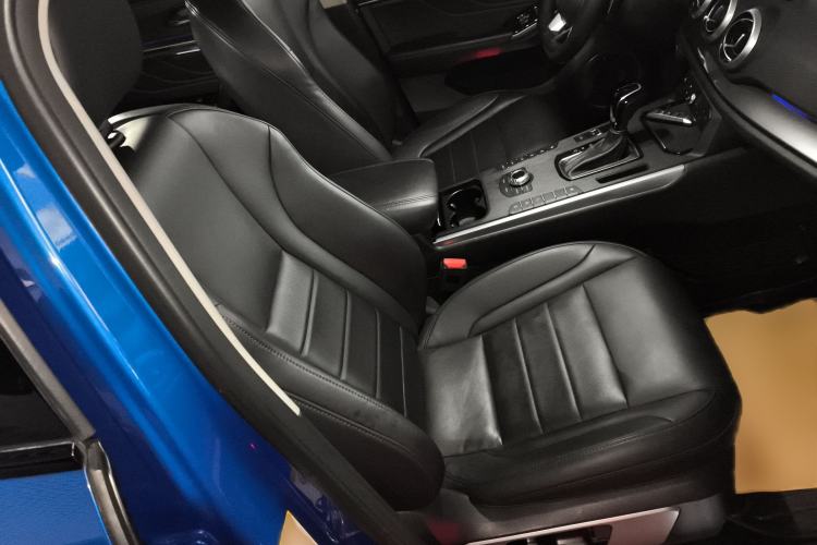 Used Wey VV5 2017 2.0T Ultra-Luxury Version