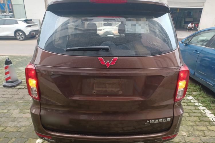 Used Wuling Hongguang 2018 1.5L S Comfort Model L2B
