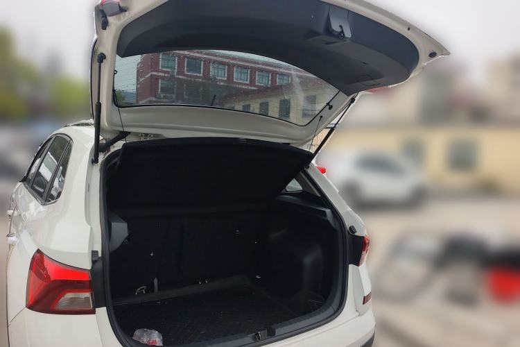 Used Skoda Kamiq 2018 1.5L Automatic Comfort Edition China VI Standard Trunk