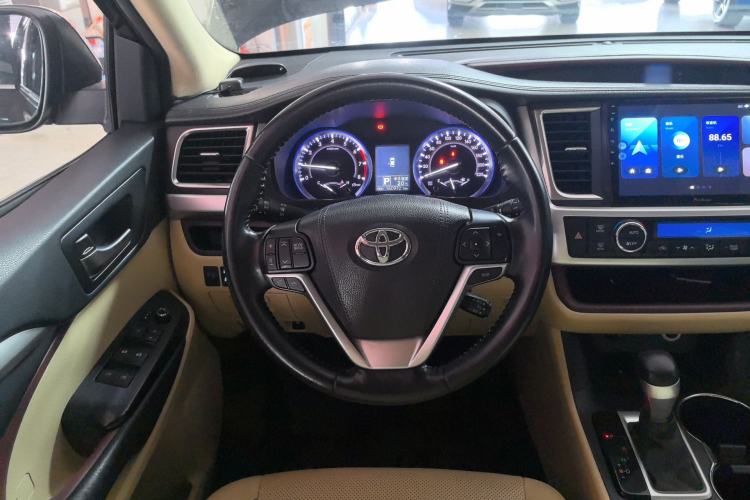 Used Toyota Highlander 2015 2.0T Four-Wheel Drive Luxury Edition 7-Seater Steering Wheel