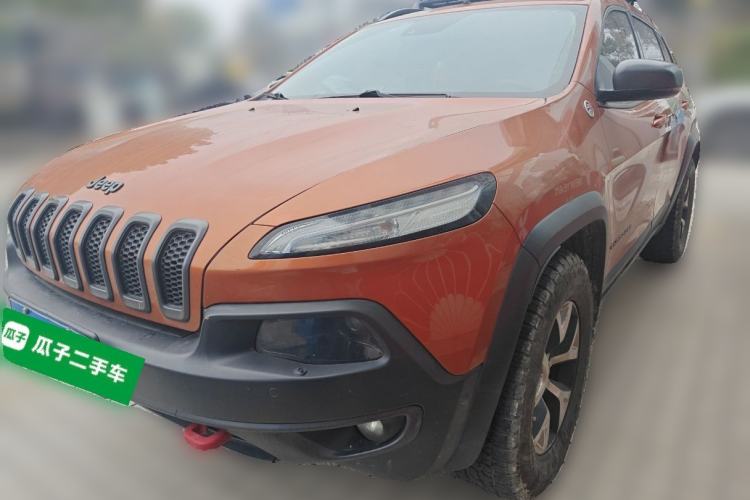 Used Jeep Cherokee 2014 3.2L High-Performance Version