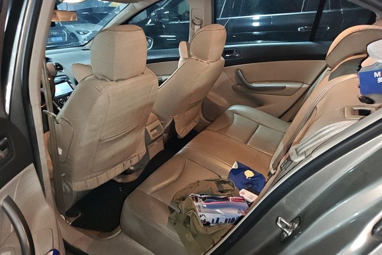 Used Peugeot 408 2013 2.0L Automatic Comfort Edition
