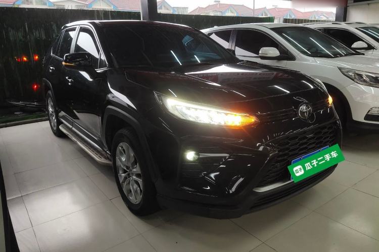 Used Toyota Wildlander 2020 2.0L CVT Two-Wheel Drive Luxury Edition Front Right 45 Deg