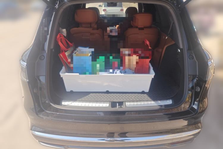 Used Hima AITO M8 2025 Extended-Range Max+ Version 53.4 kWh 6-Seater Edition Trunk