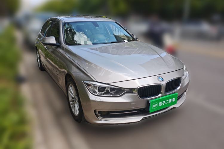 Used BMW 3 Series 2014 320Li Fashion Model Front Right 45 Deg