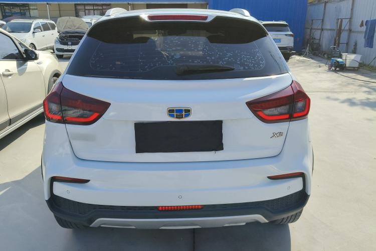 Used Geely Auto Vision X3 2019 Upgraded Model 1.5L Manual Luxury Version