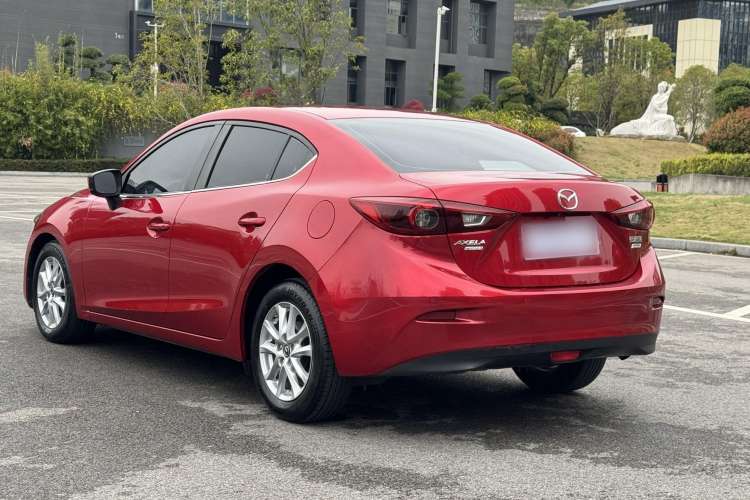 Used Mazda Mazda 3 Axela 2019 Cloud-Controlled Sedan 1.5L Automatic Luxury Model China VI Standard
