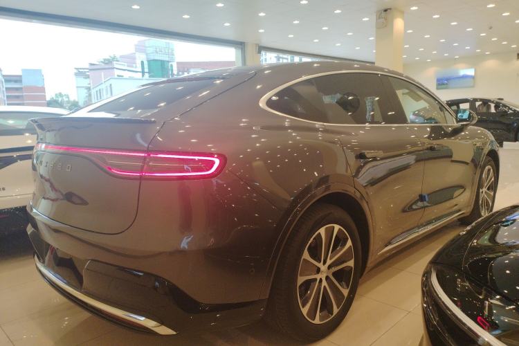 Used Hima Luxeed R7 2026 Model Pure Electric Max+
