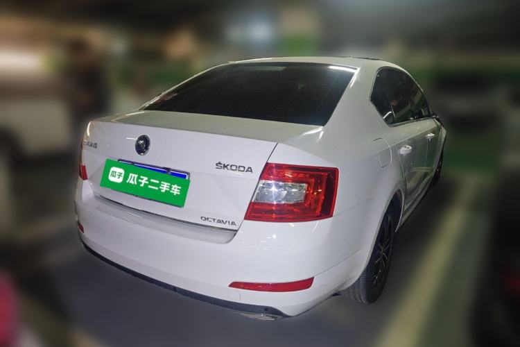 Used Skoda Octavia 2016 1.6L Automatic Smart Drive Edition