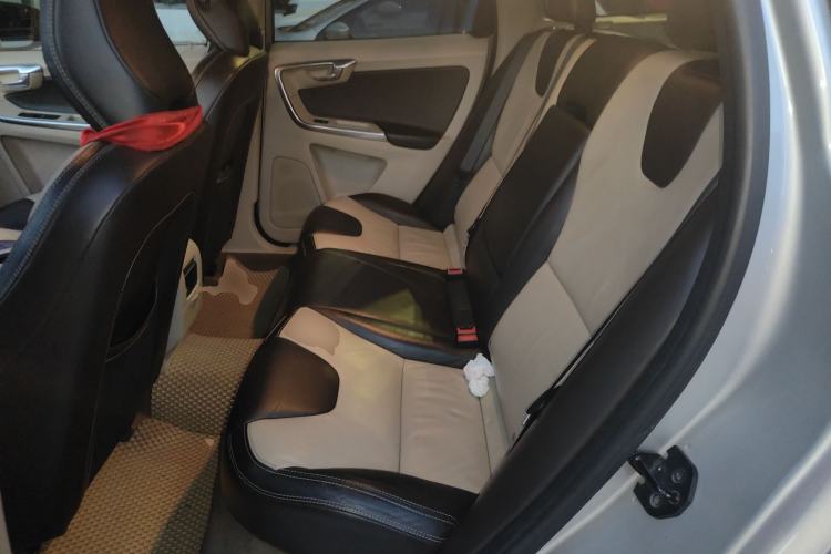 Used Volvo XC60 2012 T5 Prestige Edition