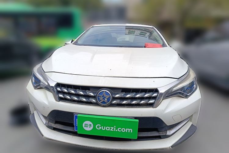 Used Venucia D60 2018 1.6L Manual Smart Connect Elite Edition