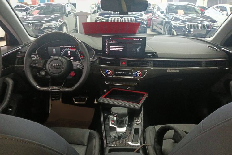 Used Audi A4 2024 Avant 40 TFSI Fashion Sport Model
