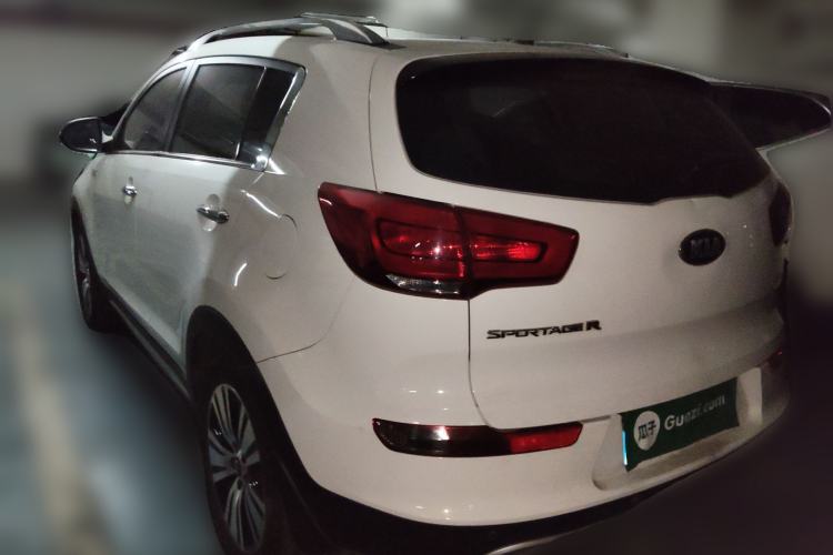 Used Kia Sportage R 2015 2.0L Automatic Two-Wheel Drive DLX Model