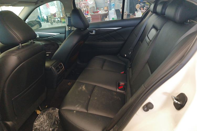 Used Infiniti Q50L 2015 2.0T Comfort Edition Left Rear Seat