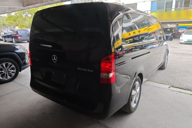 Used Mercedes-Benz Vito 2018 2.0T Business Version China VI Emission Standard
