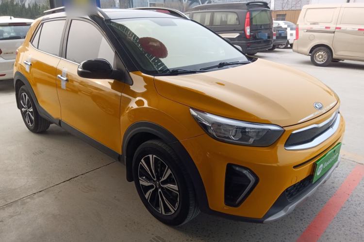 Used Kia kx1 Stonic 2021 1.4L Automatic Fun & Sport Edition Front Right 45 Deg