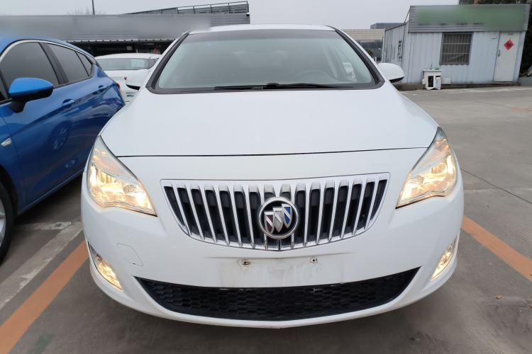 Used Buick GT 2014 XT 1.6L Automatic Fashion Edition
