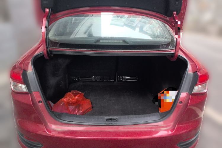 Used Nissan Lannia 2016 1.6L CVT Cool Edition