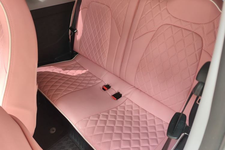 Used Chery QQ Ice Cream 2025 155km Sundae Edition Left Rear Seat