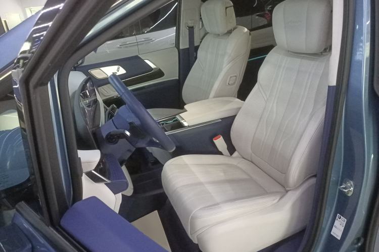 Used Buick Century 2023 2.0T Seven-Seater Yinshi Edition