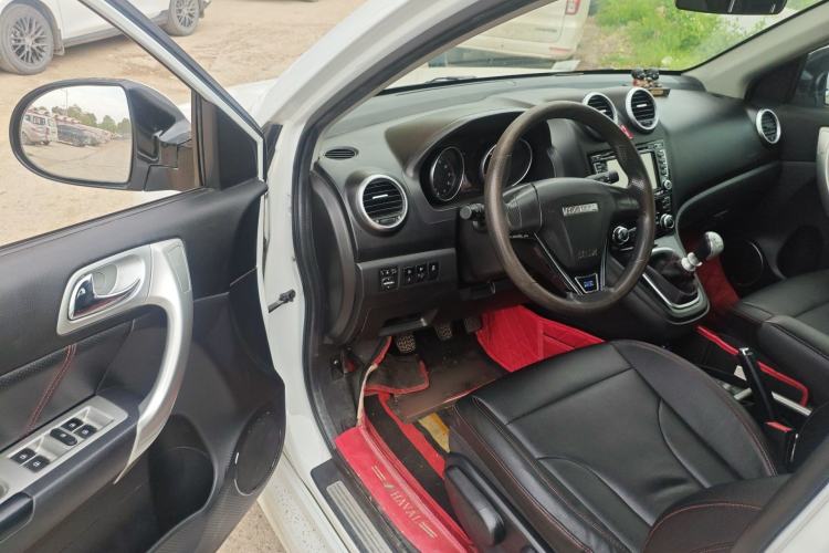 Used Haval H6 2016 Upgraded Model 1.5T Manual Two-Wheel Drive Urban Version